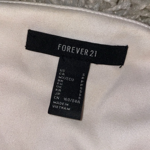 shiny pink tank top - Picture 3 of 3